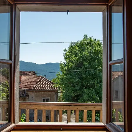 Apartment Apartma Na Skdnu Dutovlje