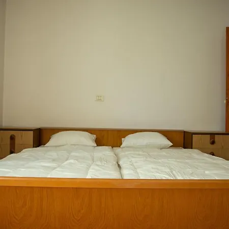 Apartma Na Skdnu Dutovlje