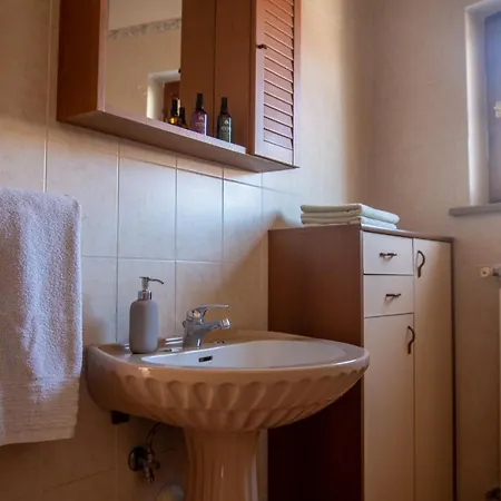 Apartament Apartma Na Skdnu Dutovlje