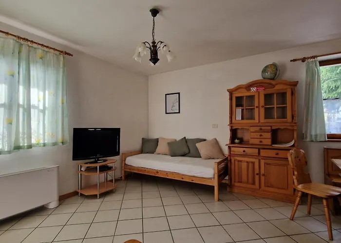 Apartment Apartma Na Skdnu *